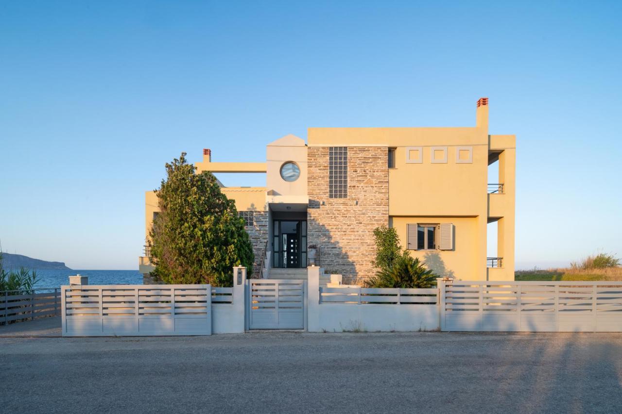Spacious Beachfront Maisonettes With Stunning Views & A Private Beach Monemvasía Exteriér fotografie