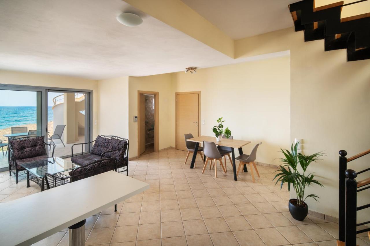 Spacious Beachfront Maisonettes With Stunning Views & A Private Beach Monemvasía Exteriér fotografie