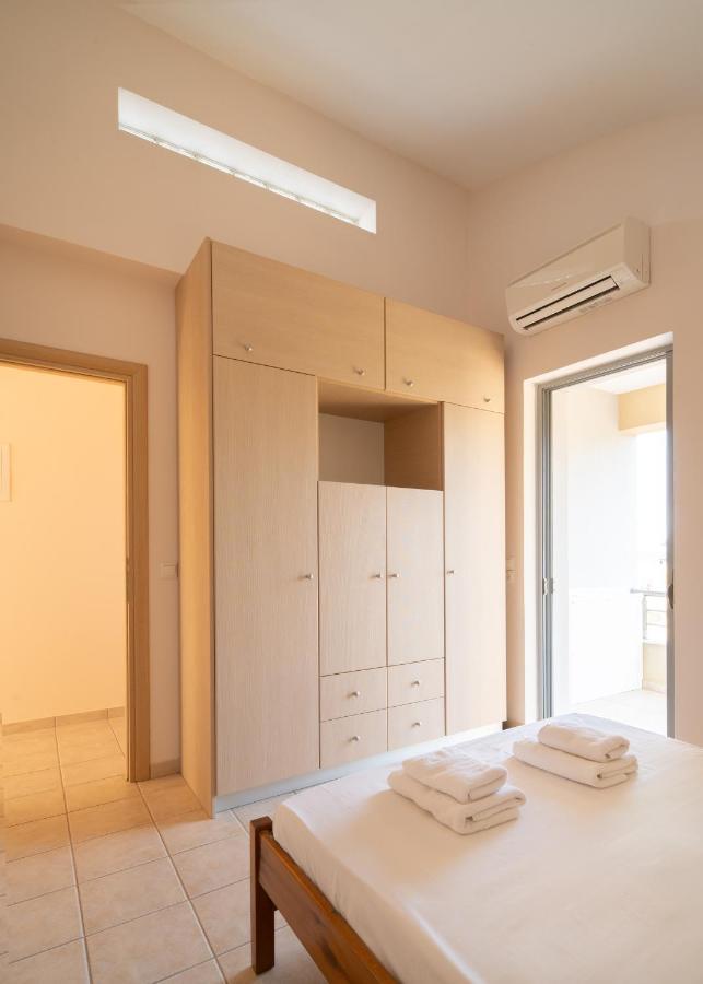 Spacious Beachfront Maisonettes With Stunning Views & A Private Beach Monemvasía Exteriér fotografie