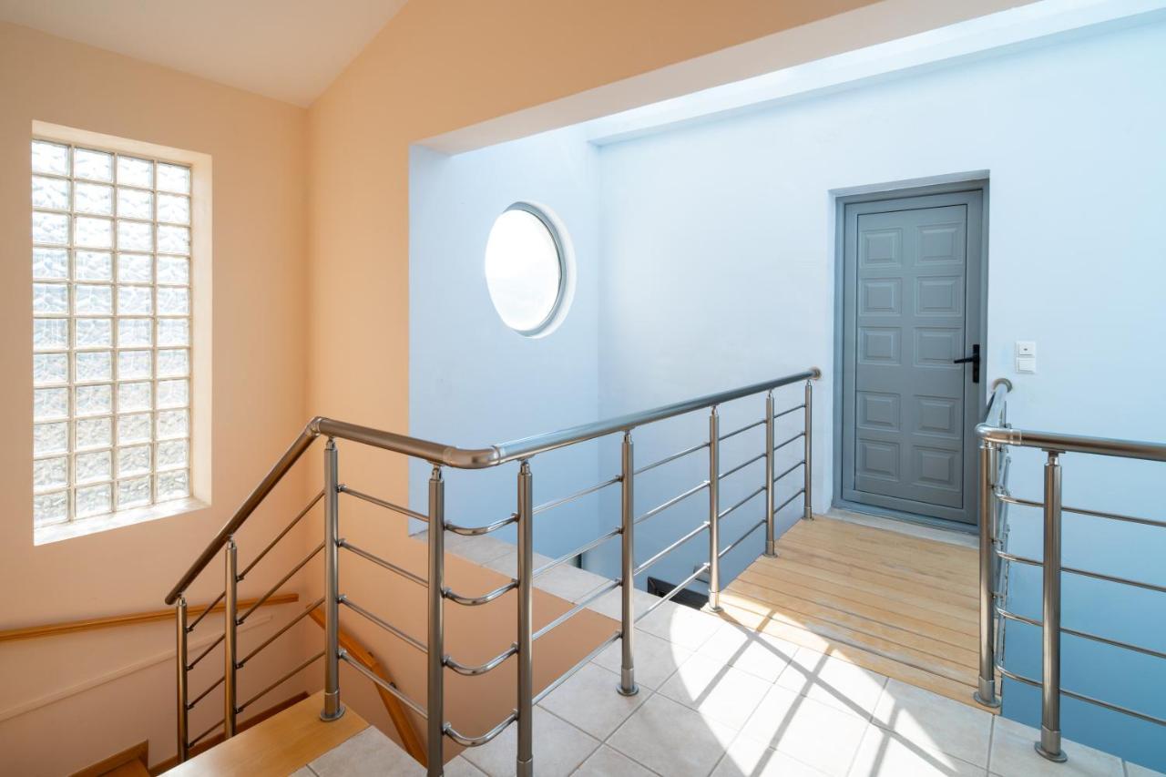 Spacious Beachfront Maisonettes With Stunning Views & A Private Beach Monemvasía Exteriér fotografie