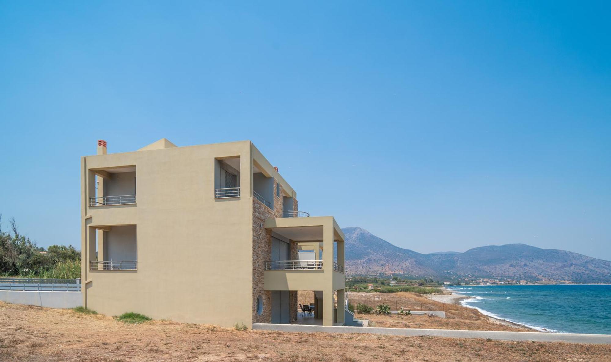 Spacious Beachfront Maisonettes With Stunning Views & A Private Beach Monemvasía Exteriér fotografie